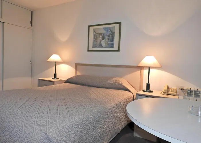 Hotel barato: Hotel Tres Cruces